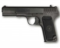 Каждый пневматический пистолет МР-656 имеет свою историю – это не копия, а переделка настоящих пистолетов ТТ, которые могли лежать на складах или использоваться в милиции и армии. 